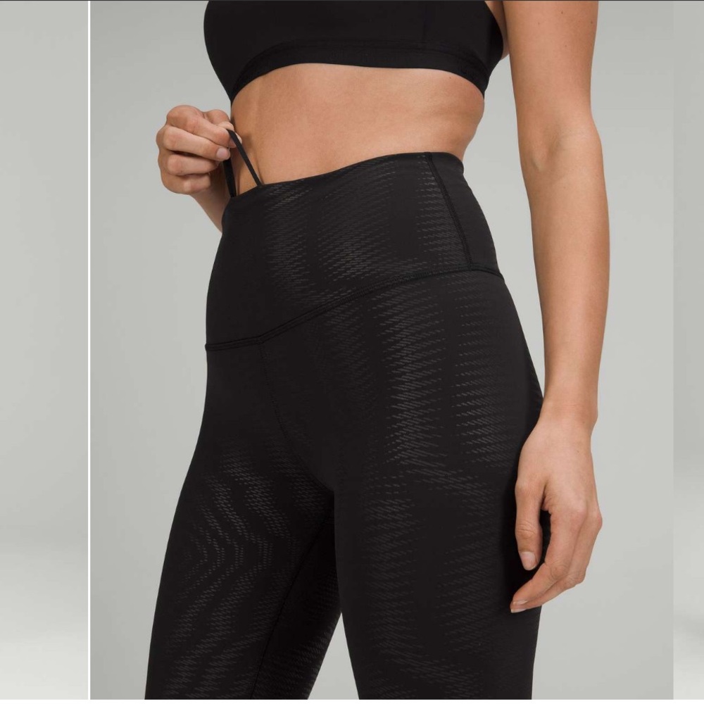 Lululemon Wunder Train High-Rise Tight 25" *Foil 4